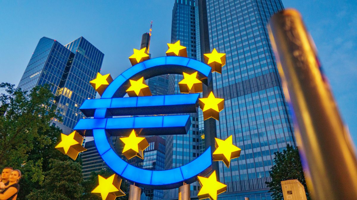 Banco Central Europeu aumenta juros diante da pressão provocada pela energia