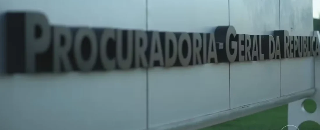 PGR questiona Fachin sobre pedido da PF envolvendo autoridade com foro no caso Master