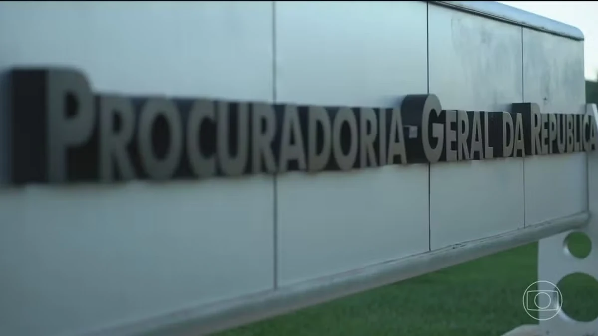 PGR questiona Fachin sobre pedido da PF envolvendo autoridade com foro no caso Master